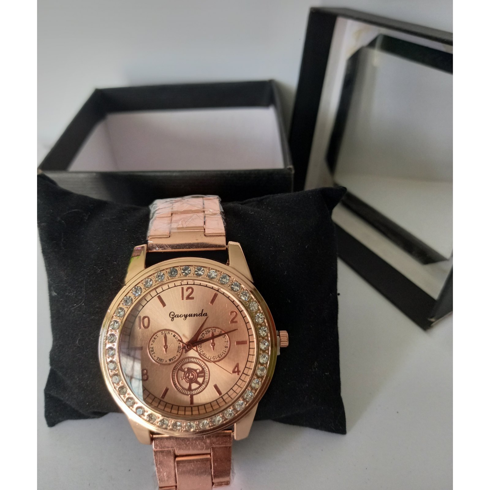 RELOJ DAMA IMPORTADO - DORADO PERLAS