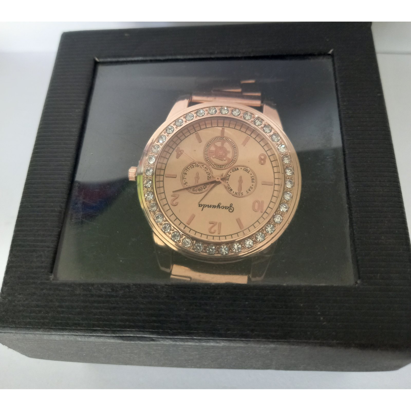 RELOJ DAMA IMPORTADO - DORADO PERLAS