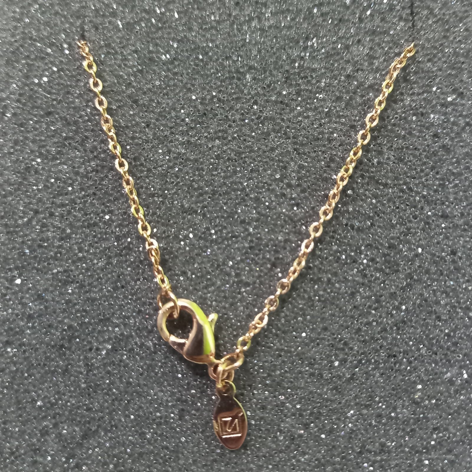 COLLAR UNIQUE - COLECCIÓN BRILLO DE AMOR 1 PIEZA BAÑADA EN ORO