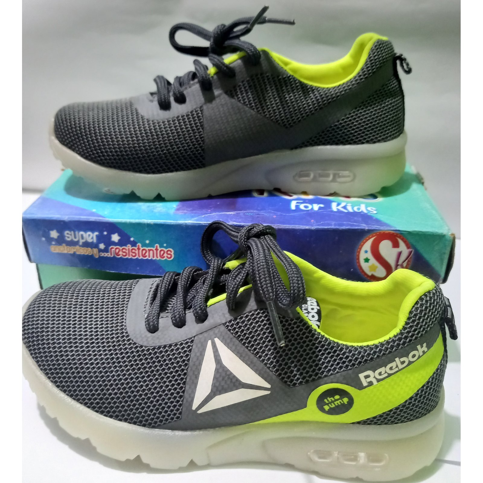 ZAPATILLA NIÑO TALLA 27 - COLOR VERDE/GRIS